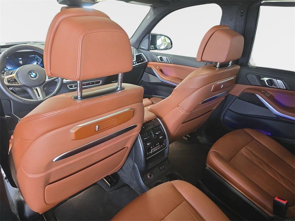 BMW X7 M60I Awd 4D Sport Utility - Thumbnail 12