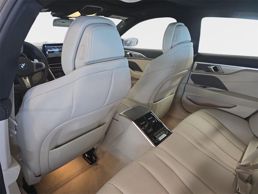 BMW 8 Series 840 Rwd 4D Sedan - Thumbnail 10