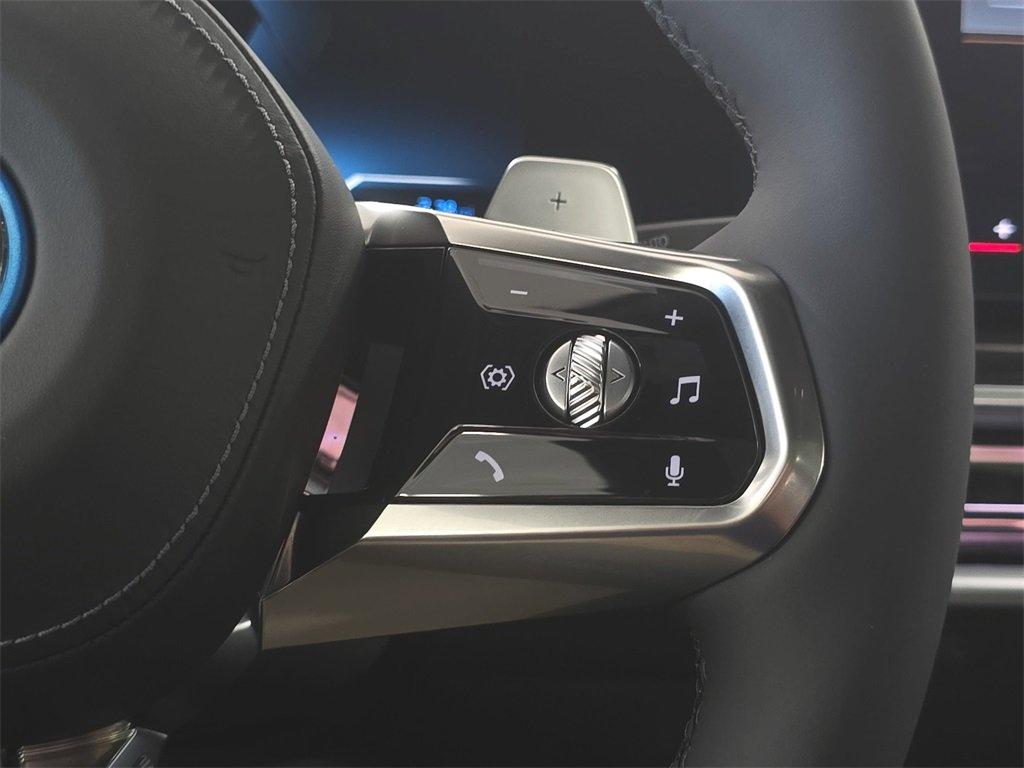 BMW 7 Series 750E Xdrive Awd 4D Sedan - Thumbnail 14