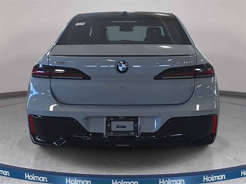 BMW 7 Series 750E Xdrive Awd 4D Sedan - Thumbnail 6