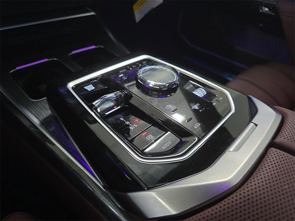 BMW 7 Series 750E Xdrive Awd 4D Sedan - Thumbnail 19
