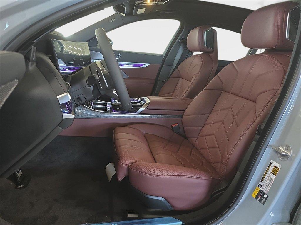 BMW 7 Series 750E Xdrive Awd 4D Sedan - Thumbnail 11