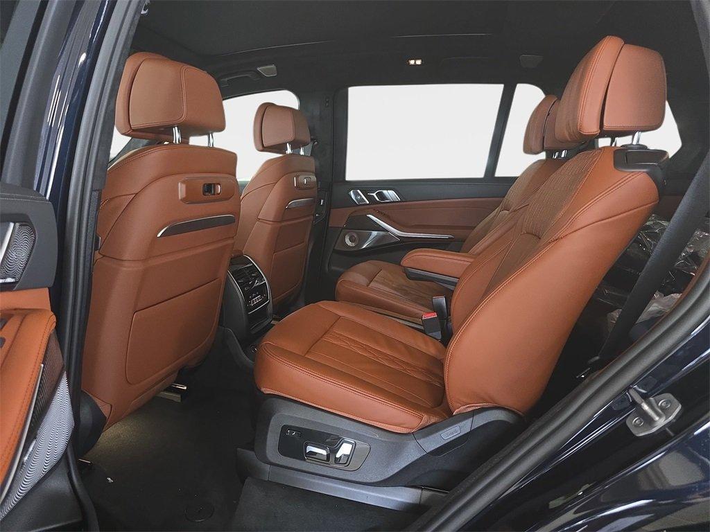 BMW X7 M60I Awd 4D Sport Utility - Thumbnail 9