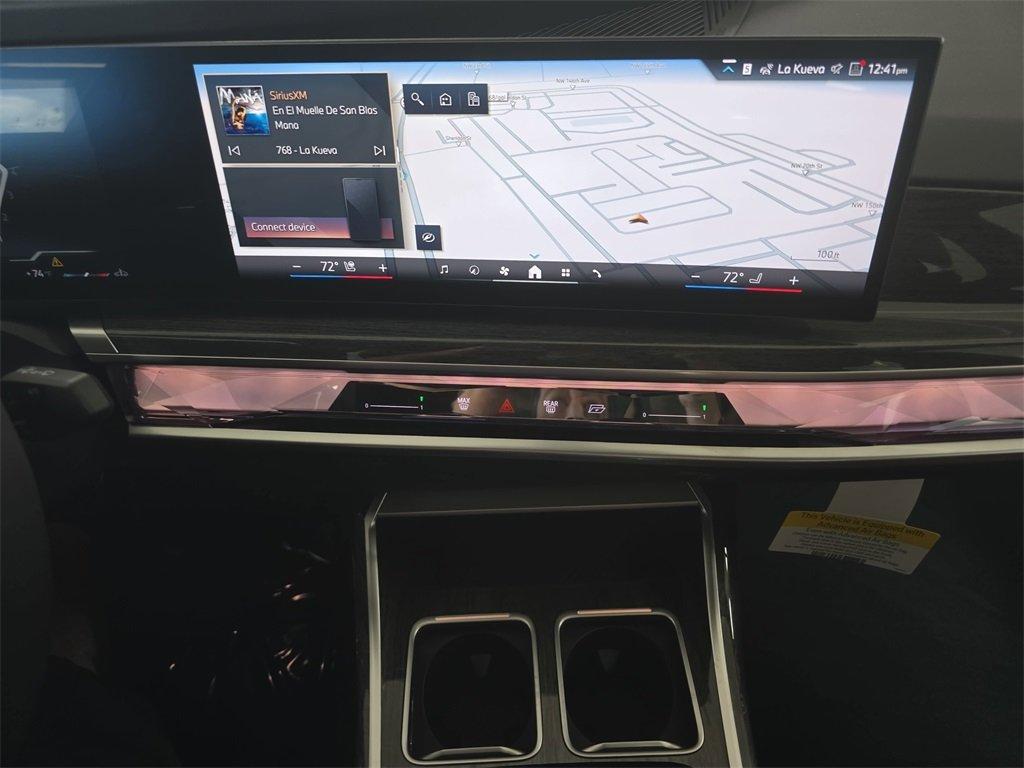 BMW 7 Series 760I Xdrive Awd 4D Sedan - Thumbnail 16