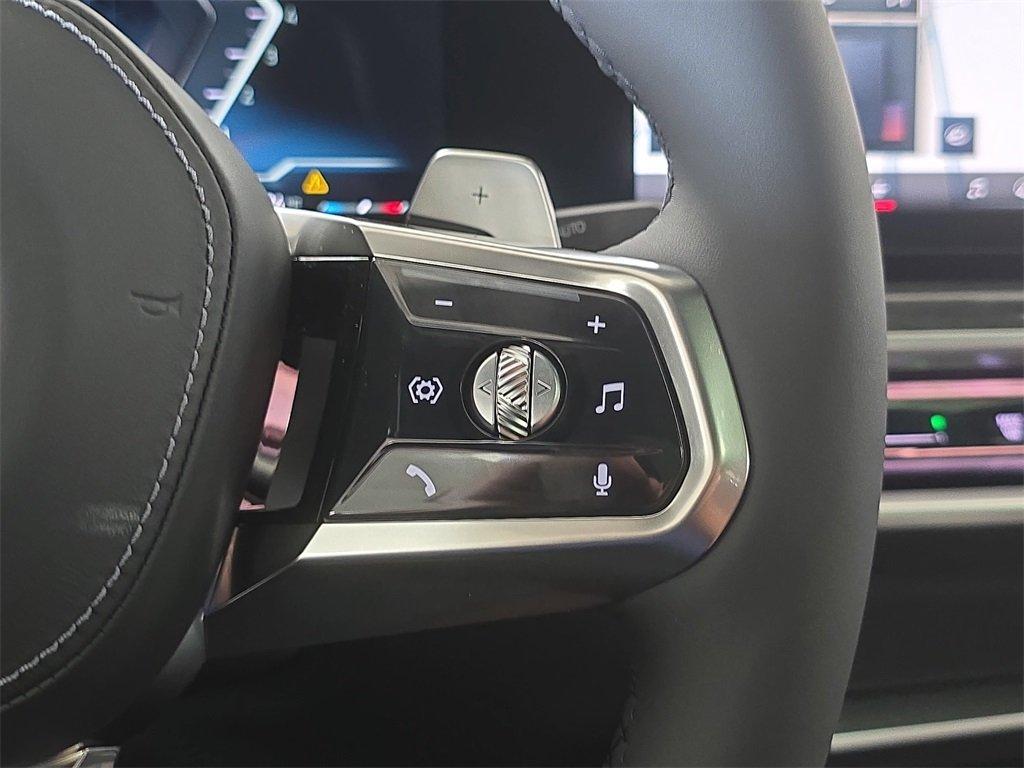 BMW 7 Series 760I Xdrive Awd 4D Sedan - Thumbnail 14