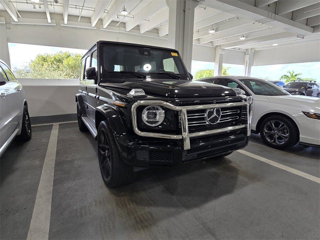 Mercedes-Benz G 550 4Matic® 4D Sport Utility - Thumbnail 3