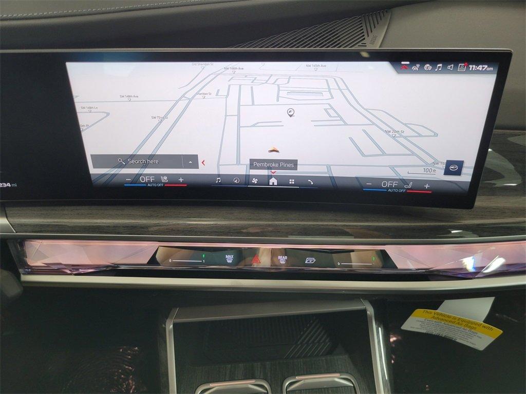BMW I7 M70 Awd 4D Sedan - Thumbnail 10