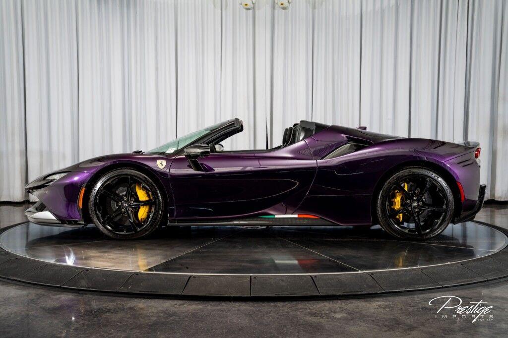 Ferrari SF90 Spider - Thumbnail 18