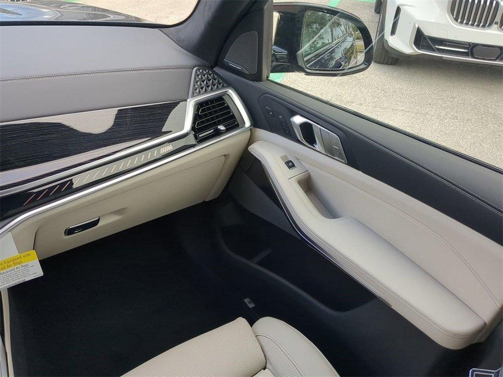 BMW X7 M60I Awd 4D Sport Utility - Thumbnail 18