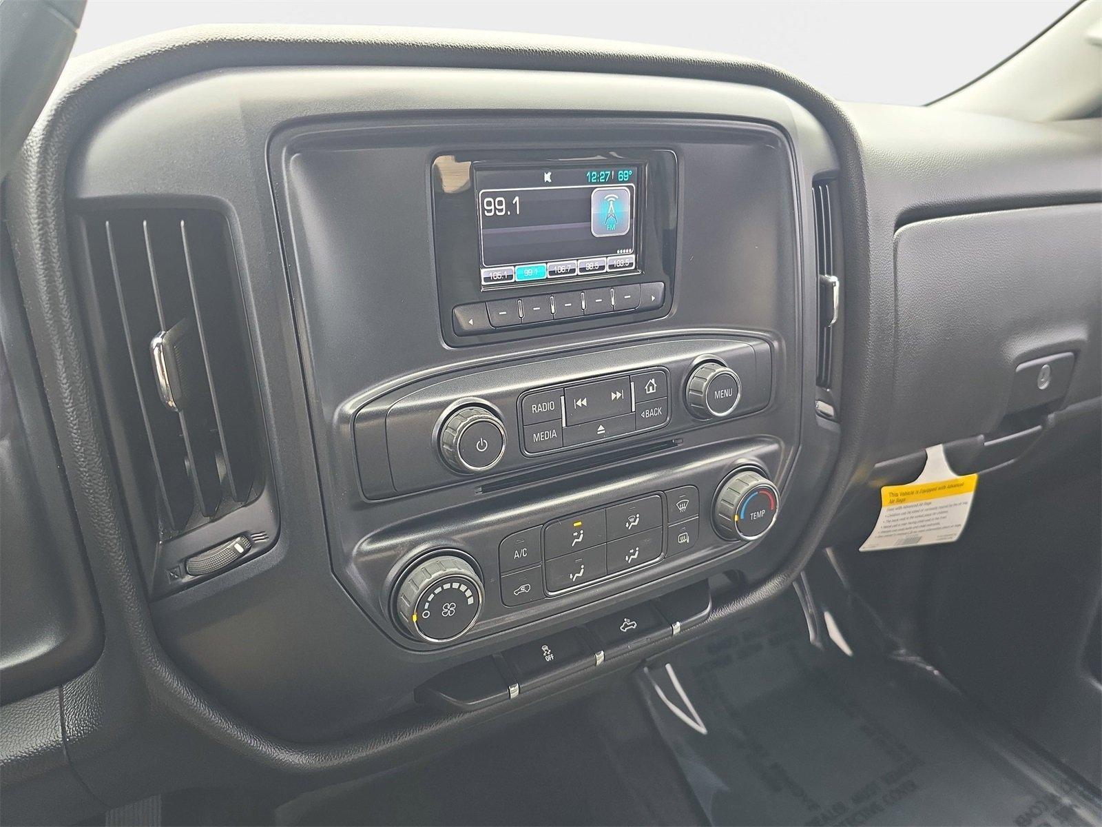 Chevrolet Silverado 1500 Ls Rwd 4D Double Cab - Thumbnail 20