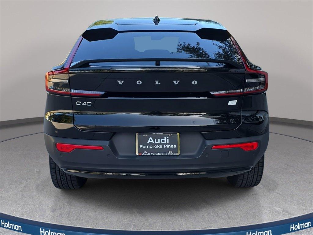 Volvo C40 Recharge Pure Electric Ultimate Awd 4D Sport Utility - Thumbnail 8