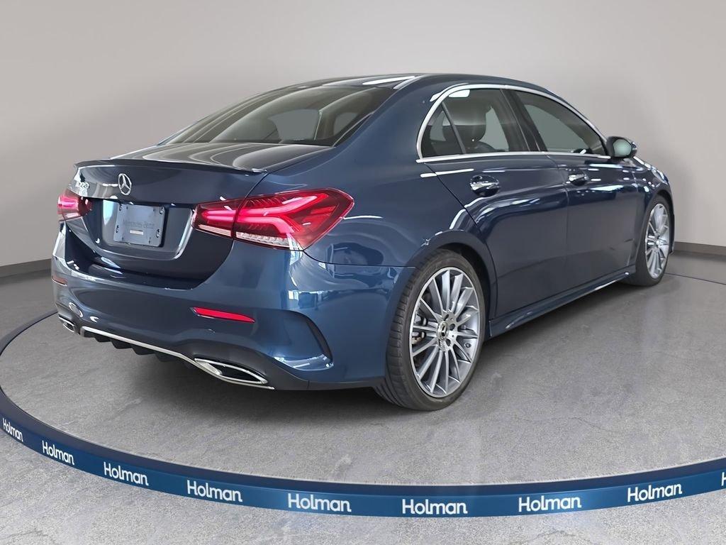 Mercedes-Benz A 220 Fwd 4D Sedan - Thumbnail 8