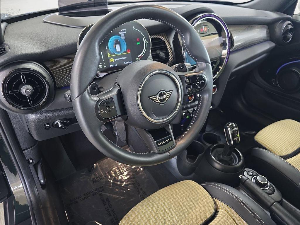 MINI Cooper S Iconic Fwd 2D Hatchback - Thumbnail 18