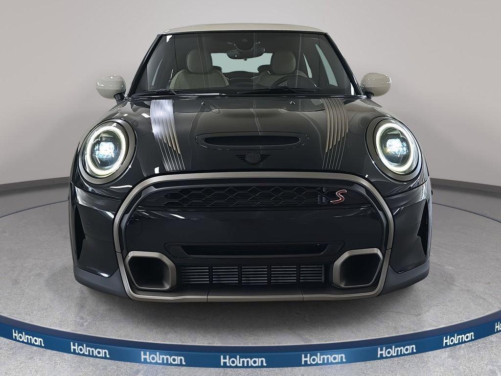 MINI Cooper S Iconic Fwd 2D Hatchback - Thumbnail 4