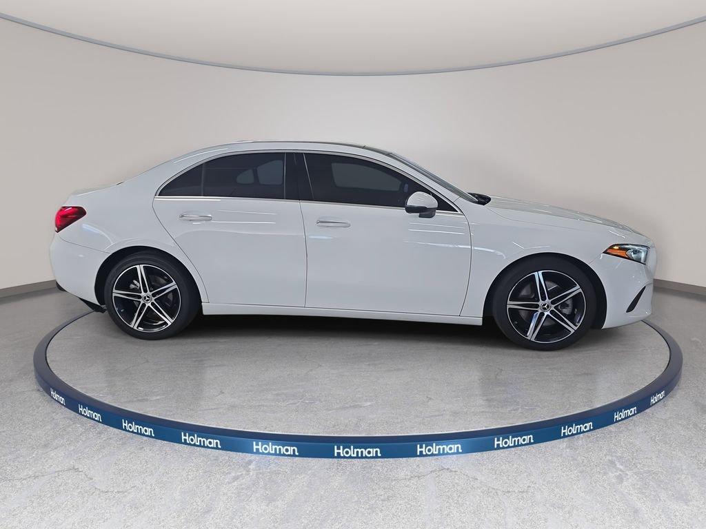 Mercedes-Benz A 220 Fwd 4D Sedan - Thumbnail 7