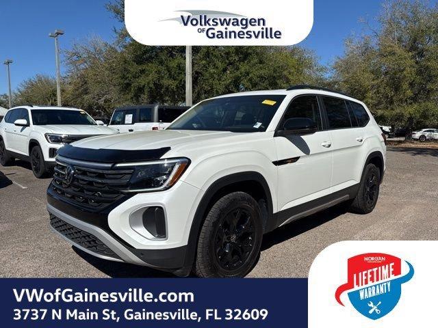 Volkswagen Atlas 2.0T Peak Edition Sel With Navigation & Awd - Thumbnail 3