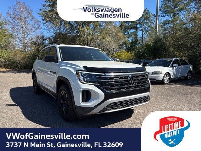 Volkswagen Atlas 2.0T Peak Edition Sel With Navigation & Awd - Thumbnail 2