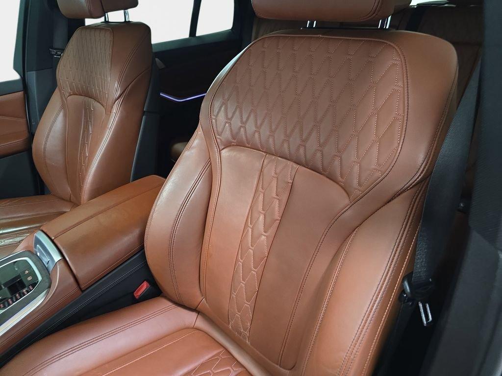 BMW X5 Xdrive50I Awd 4D Sport Utility - Thumbnail 18