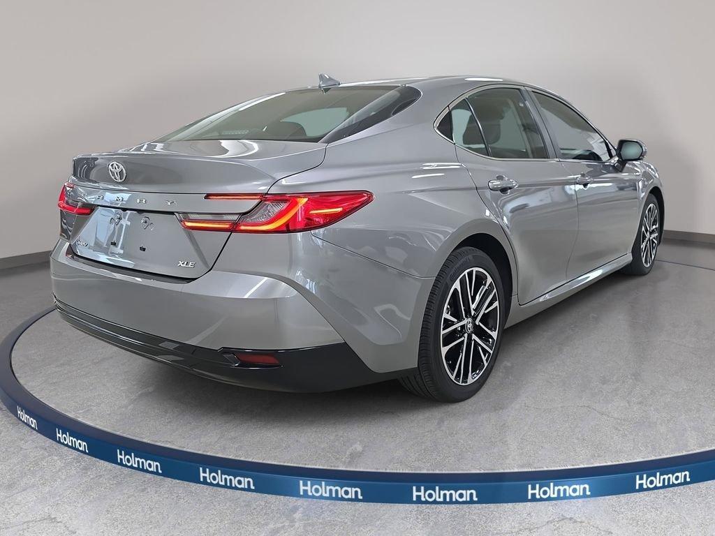Toyota Camry Xle Fwd 4D Sedan - Thumbnail 8