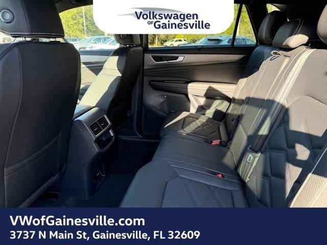 Volkswagen Atlas Cross Sport 2.0T Se W/Technology Fwd Sport Utility - Thumbnail 8