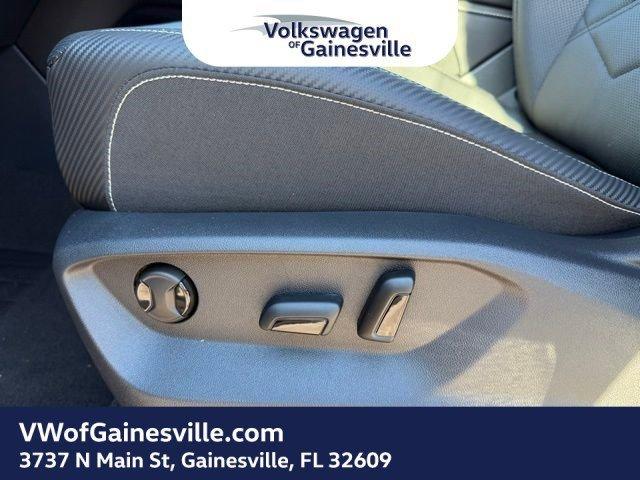 Volkswagen Atlas Cross Sport 2.0T Se W/Technology Fwd Sport Utility - Thumbnail 15