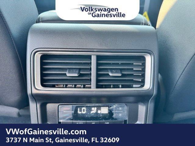 Volkswagen Atlas 2.0T Se W/Technology Fwd Sport Utility - Thumbnail 9