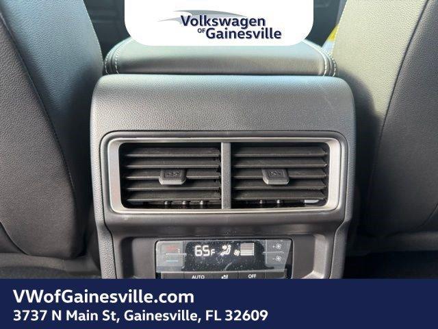 Volkswagen Atlas 2.0T Se W/Technology Fwd Sport Utility - Thumbnail 9