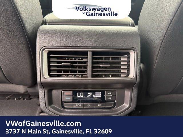 Volkswagen Atlas 2.0T Se W/Technology Fwd Sport Utility - Thumbnail 9