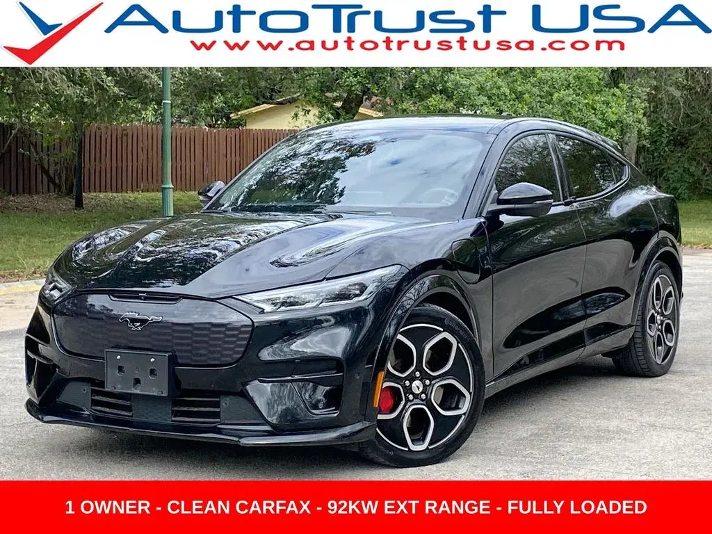 Ford Mustang Mach-E Gt - View 1