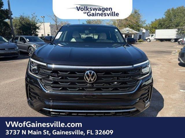 Volkswagen Atlas Cross Sport 2.0T Sel Premium R-Line With Navigation & Awd - Thumbnail 3