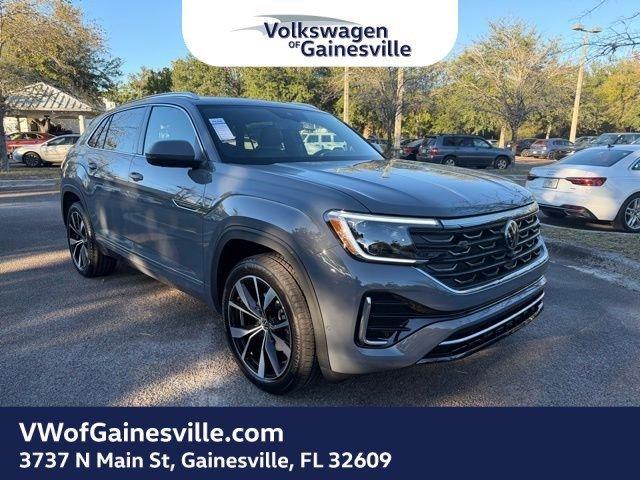 Volkswagen Atlas Cross Sport 2.0T Sel Premium R-Line With Navigation & Awd - Thumbnail 2