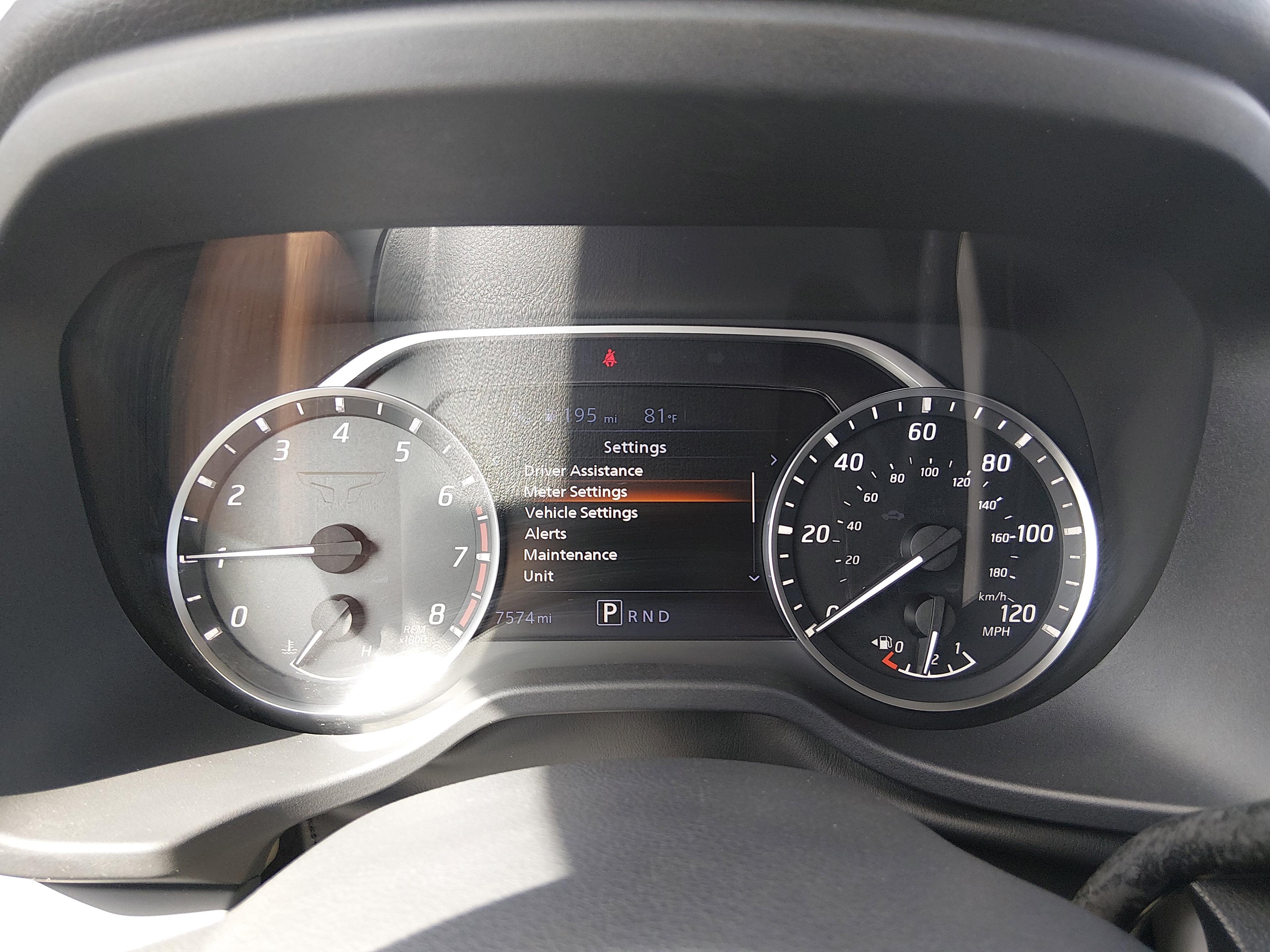 Nissan Titan 4X2 King Cab S - Thumbnail 14