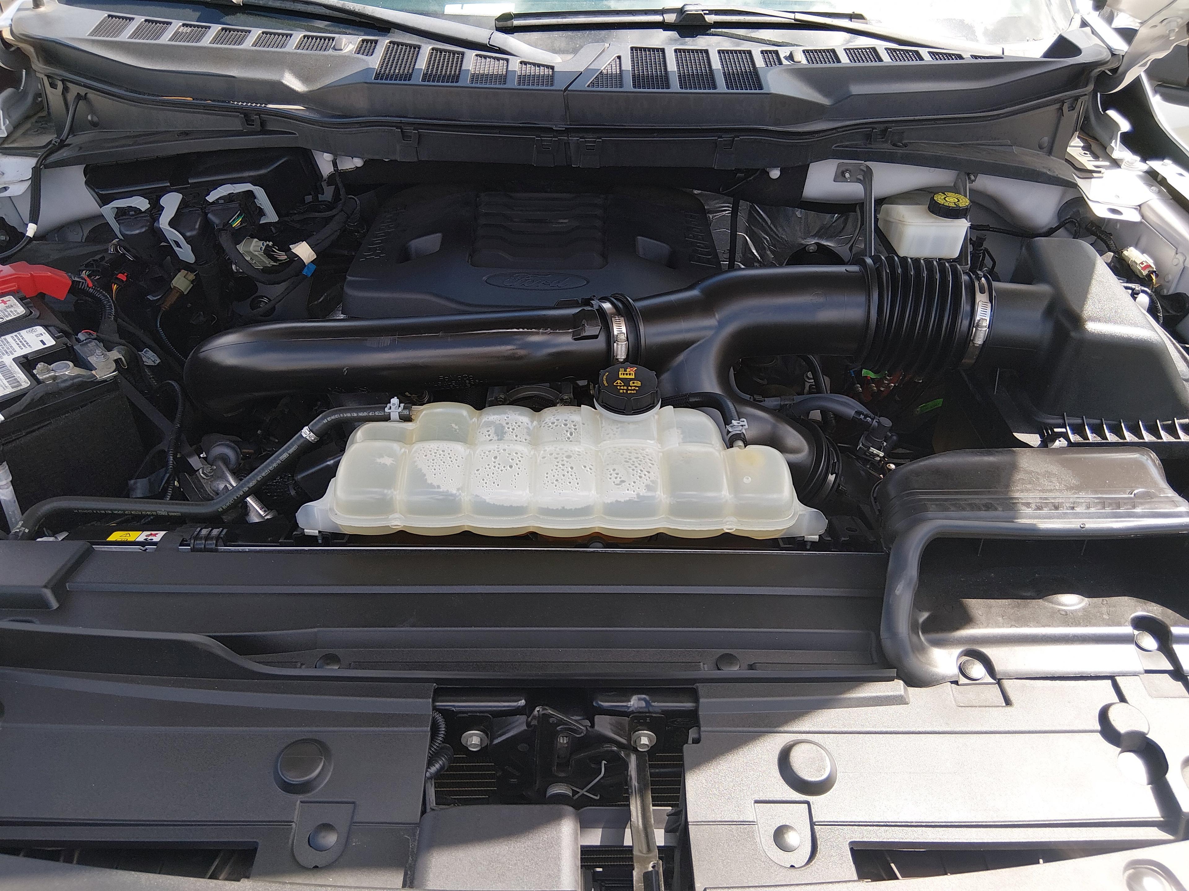 Ford F-150 Xlt 4Wd Supercrew 5.5' Box - Thumbnail 9