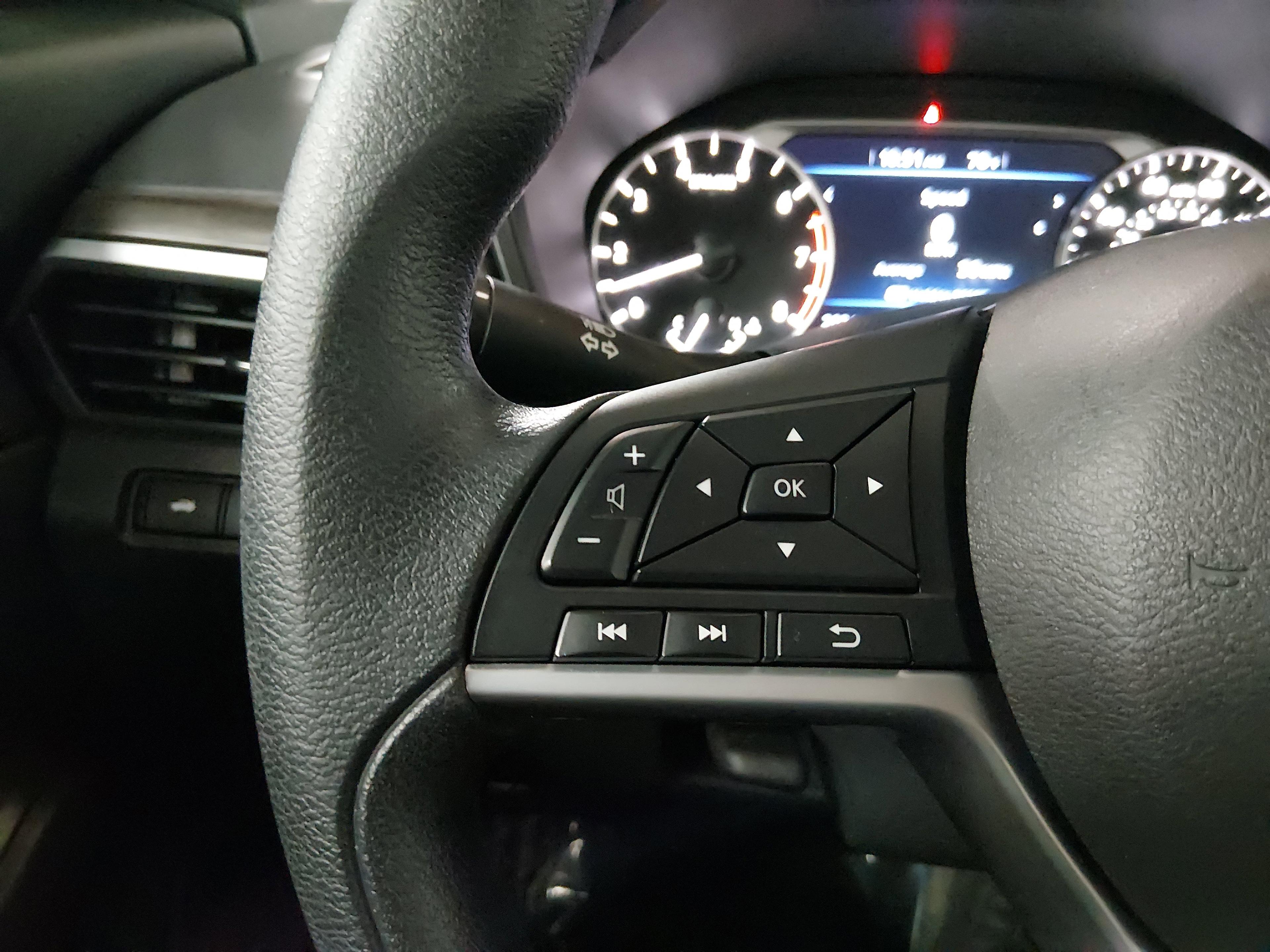 Nissan Altima Sv Fwd - Thumbnail 12