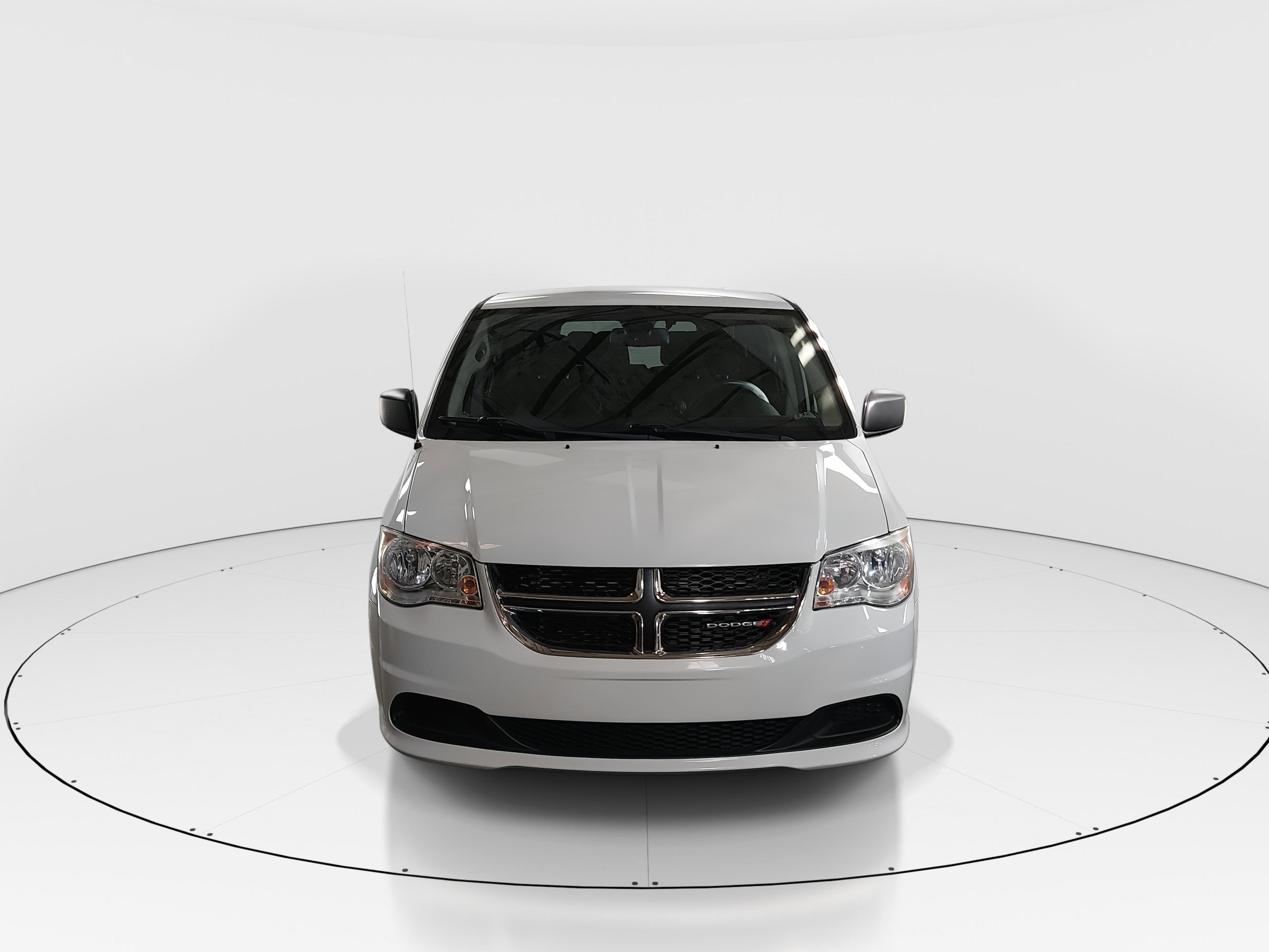 Dodge Grand Caravan - Thumbnail 2