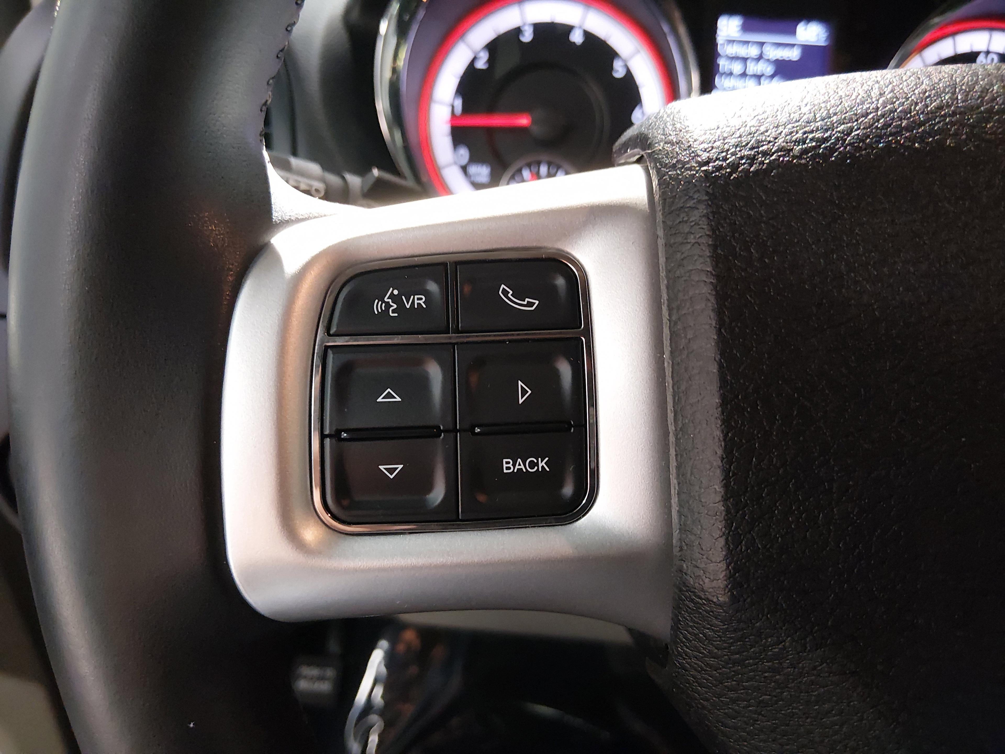 Dodge Grand Caravan - Thumbnail 12