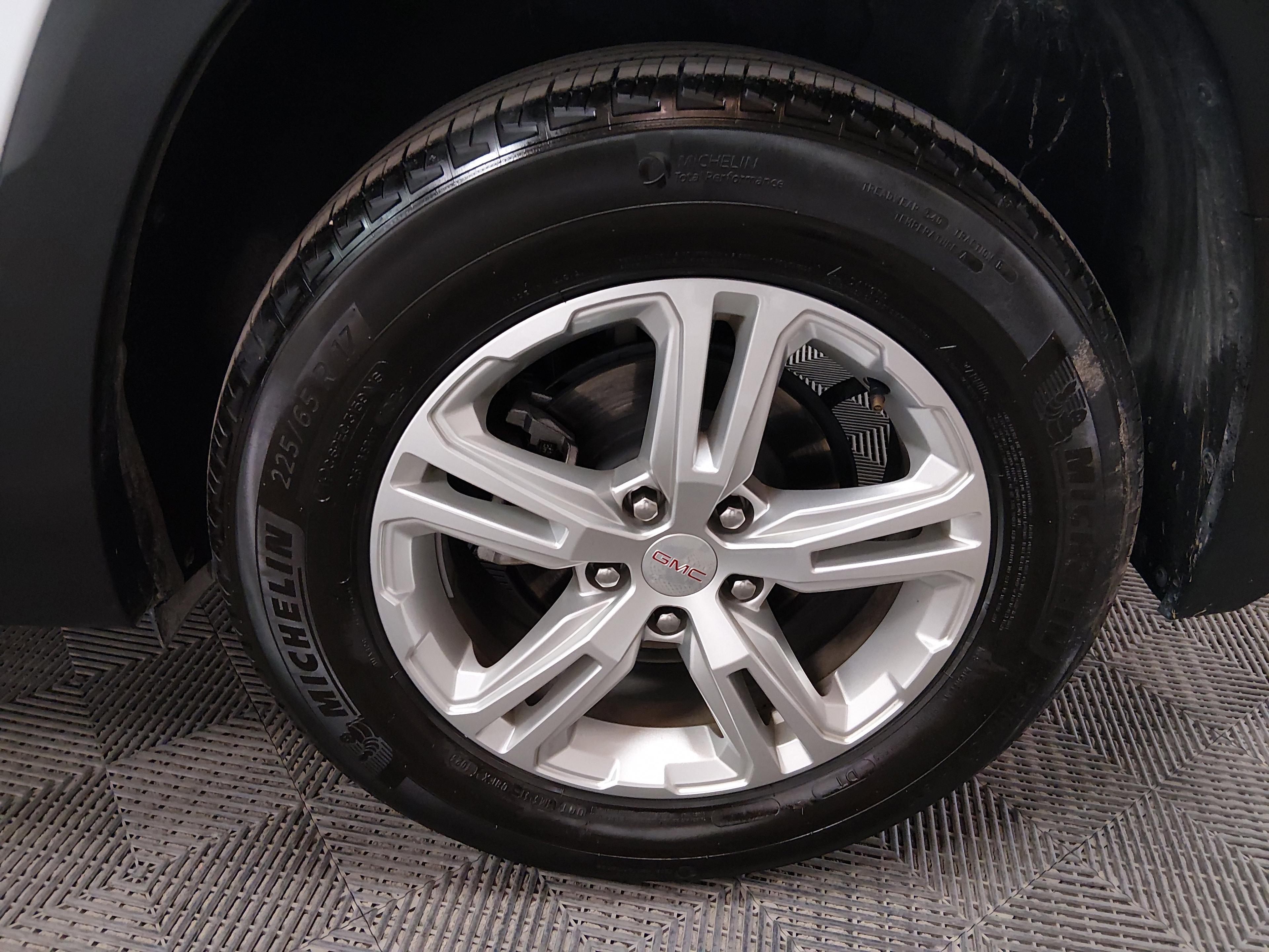 GMC Terrain Fwd 4Dr Sle - Thumbnail 10