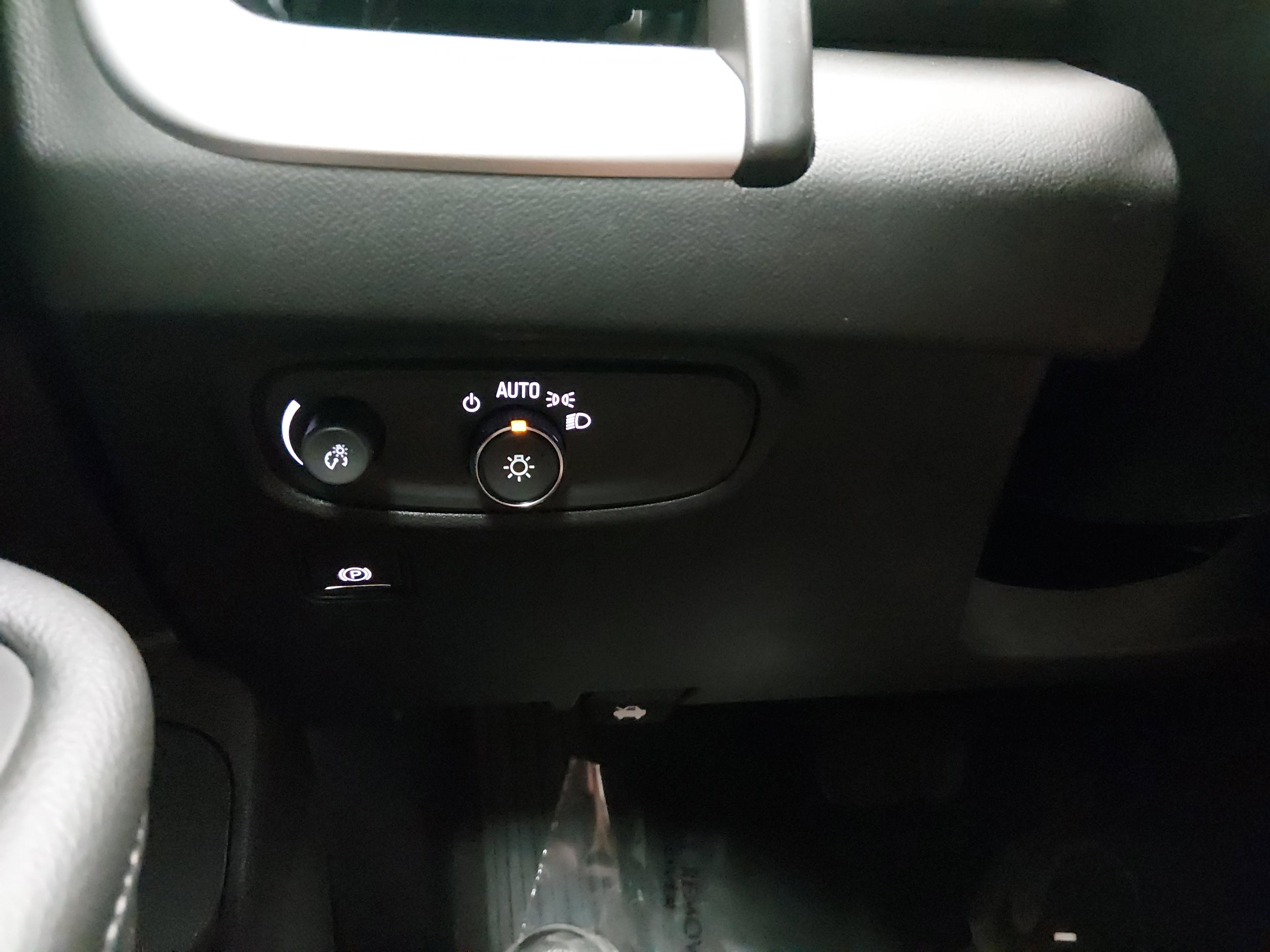 GMC Terrain Fwd 4Dr Sle - Thumbnail 13