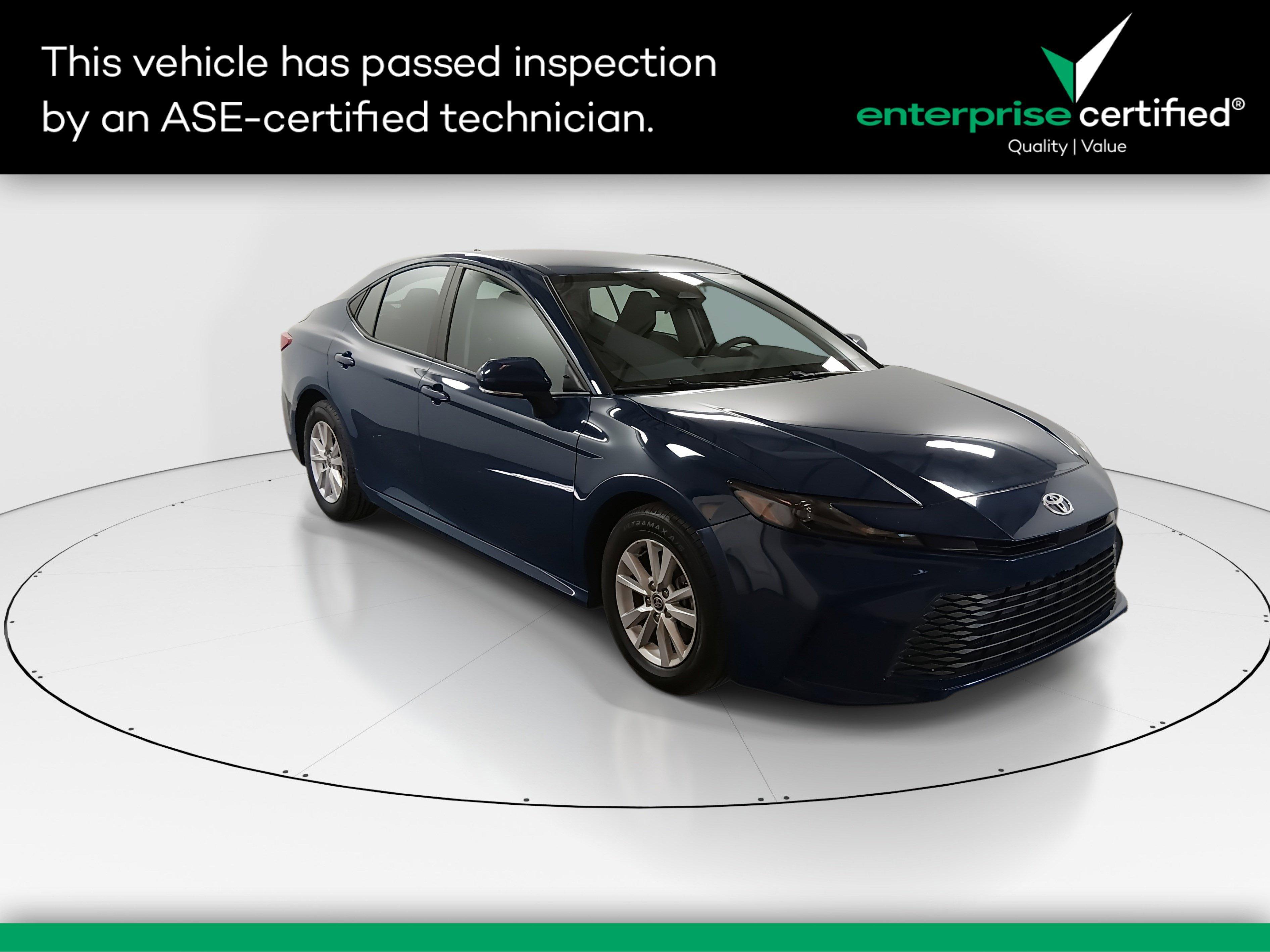 Toyota Camry Le - View 1