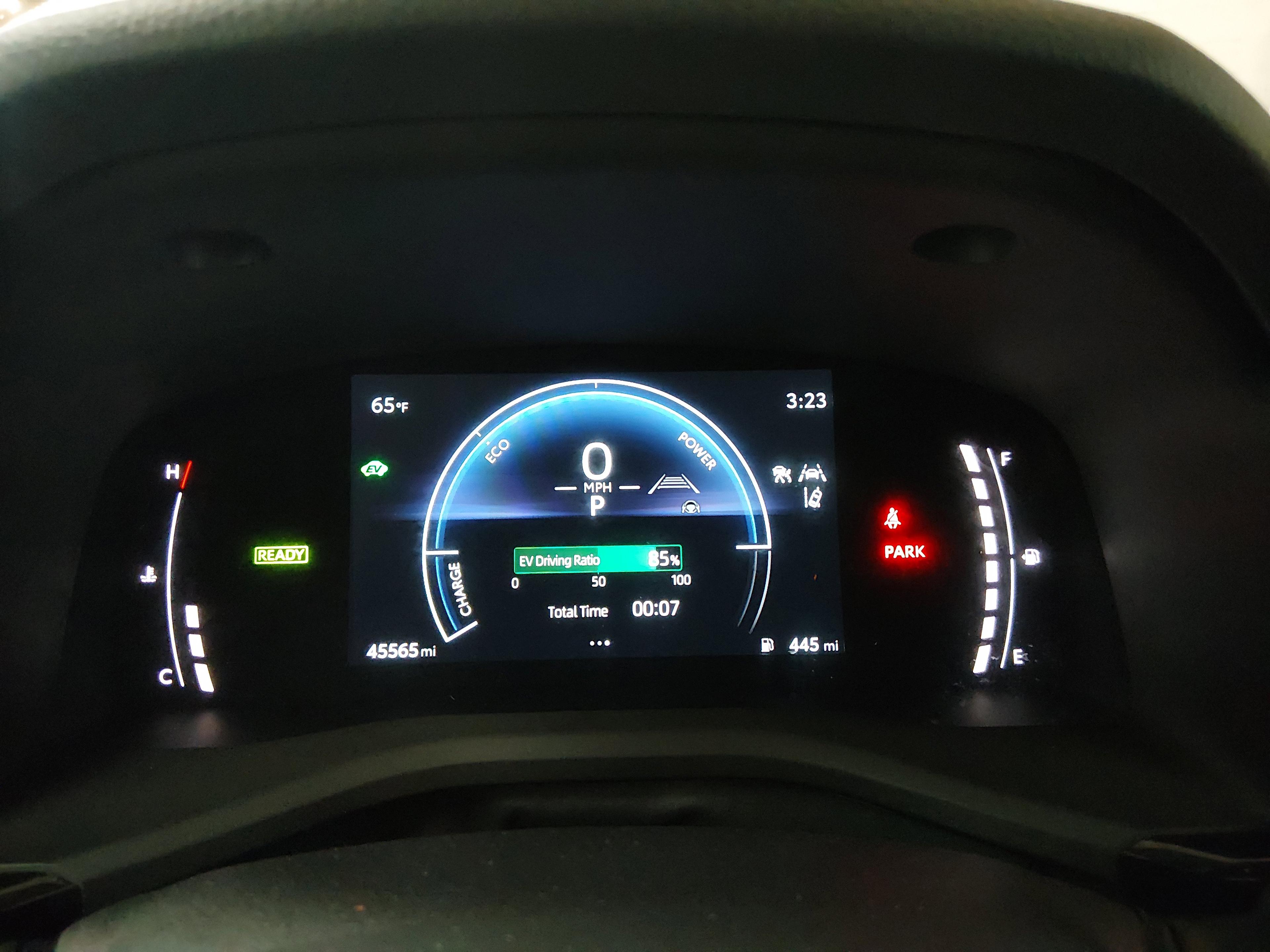 Toyota Camry Le - Thumbnail 14