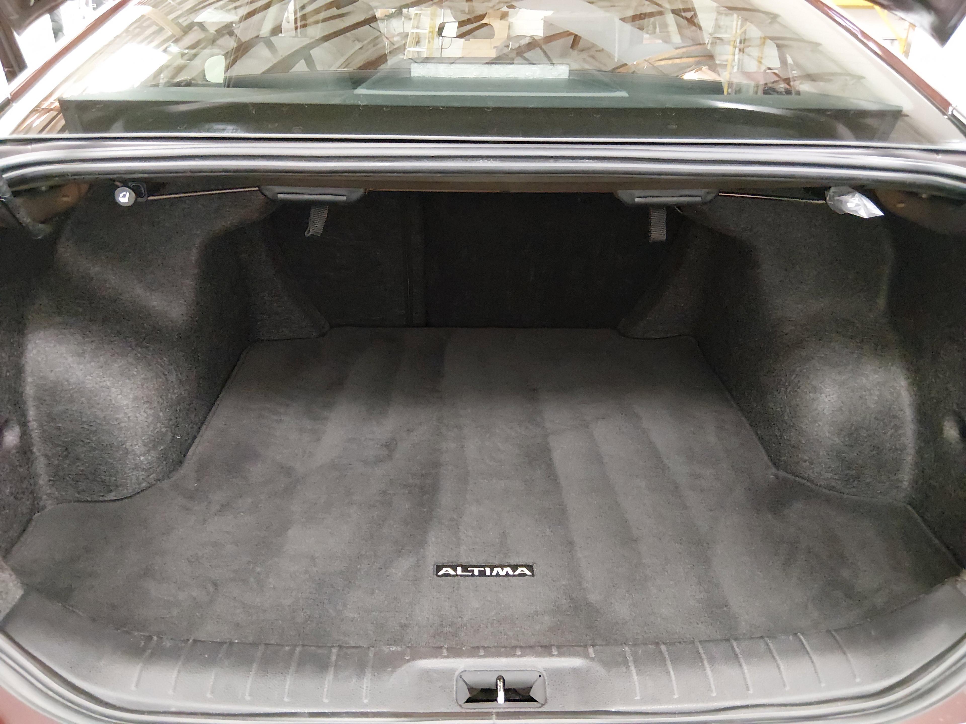 Nissan Altima 2.5 Sv Sedan - Thumbnail 11