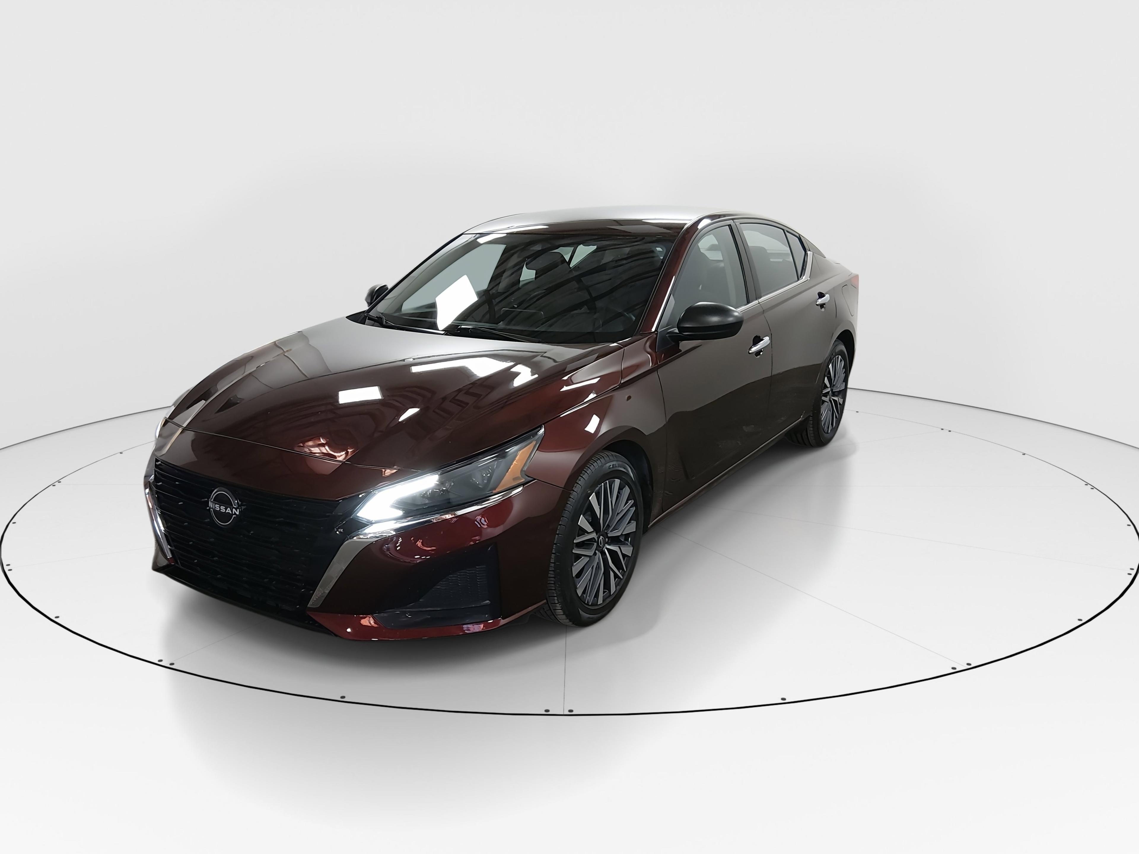 Nissan Altima 2.5 Sv Sedan - Thumbnail 3