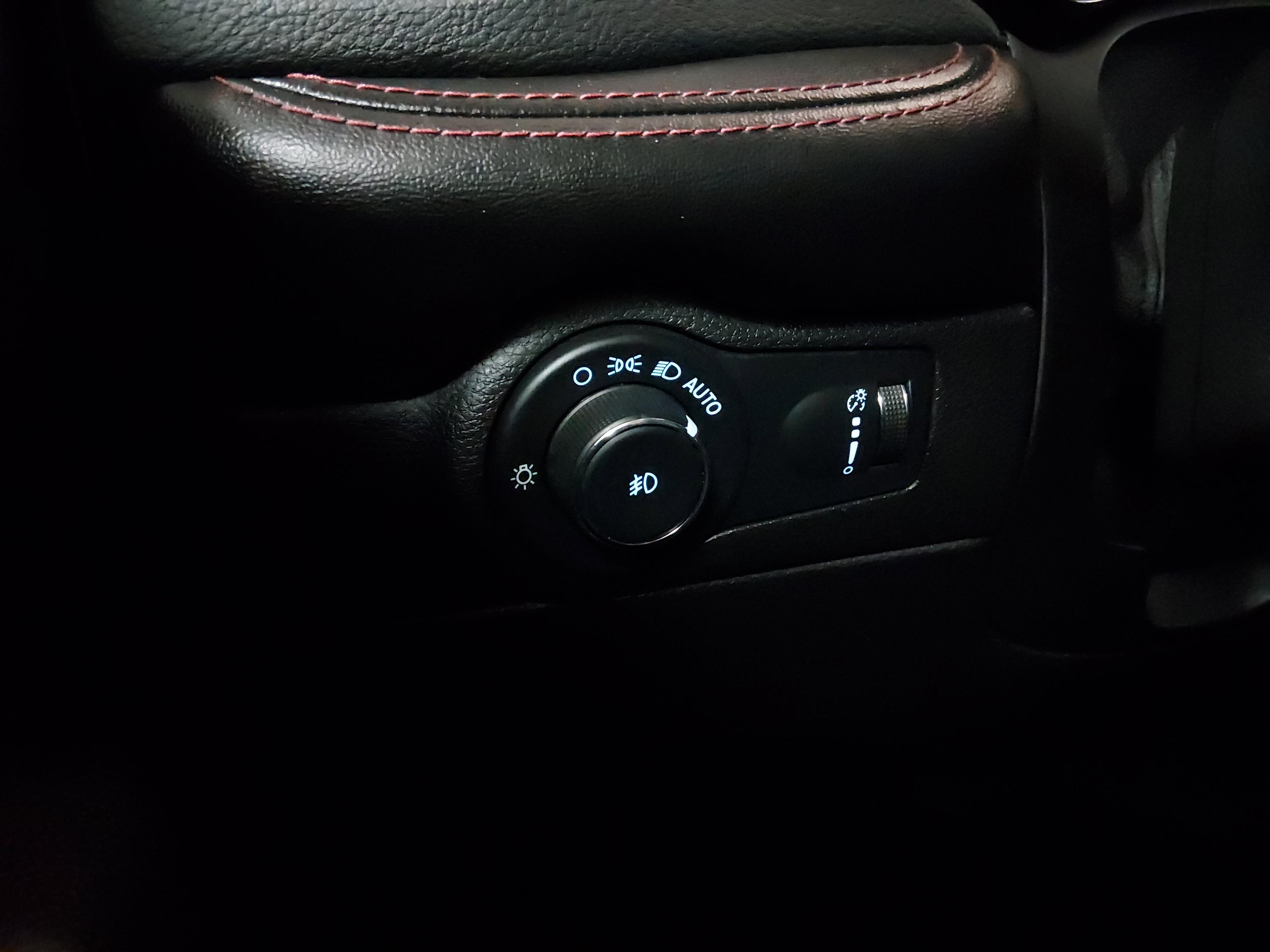 Dodge Durango R/T Rwd - Thumbnail 13