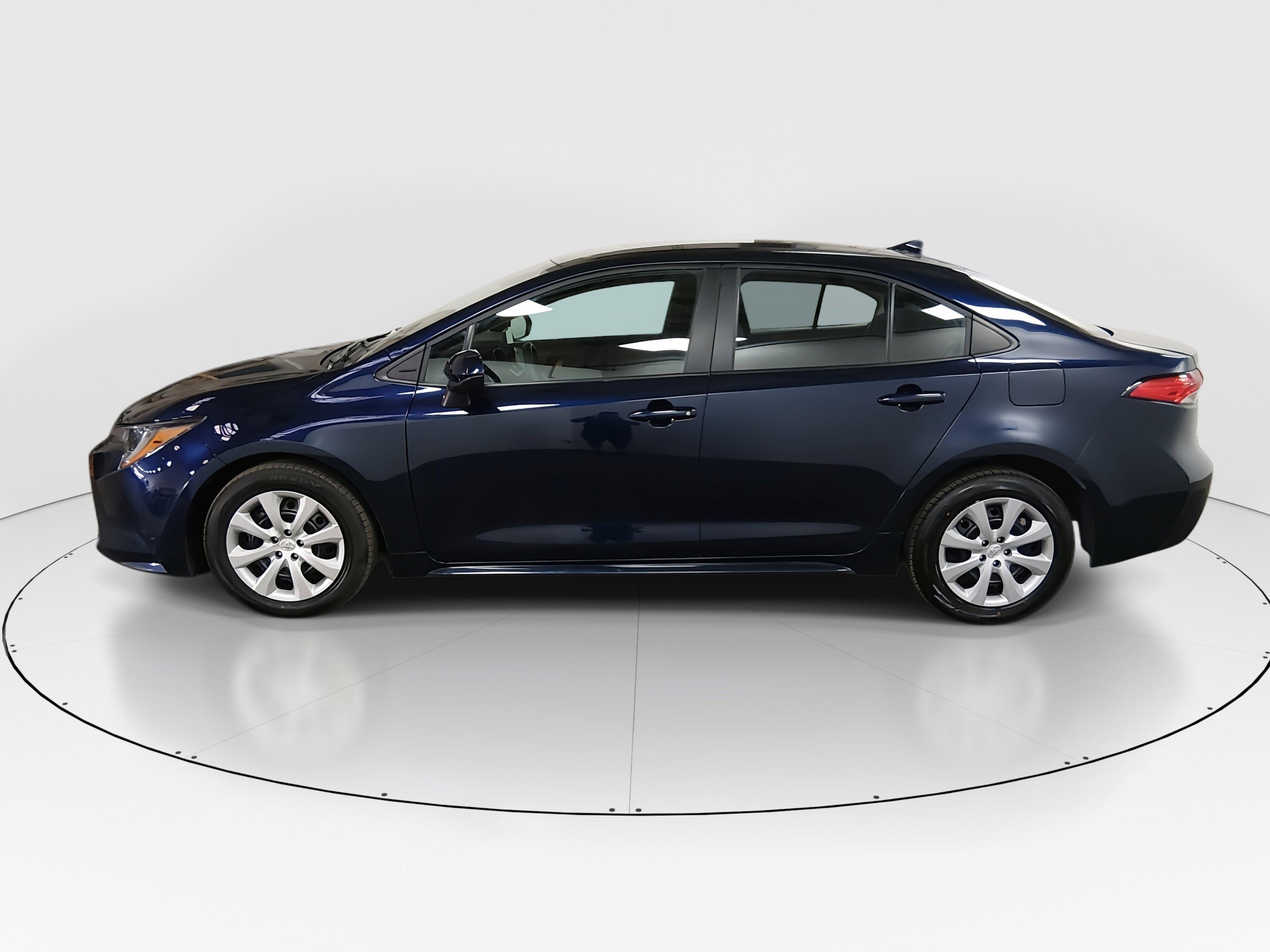 Toyota Corolla Le Cvt - Thumbnail 4