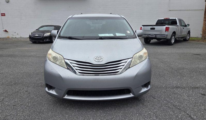 Toyota Sienna Buy Here Pay Here Gainesville Fl - Thumbnail 9