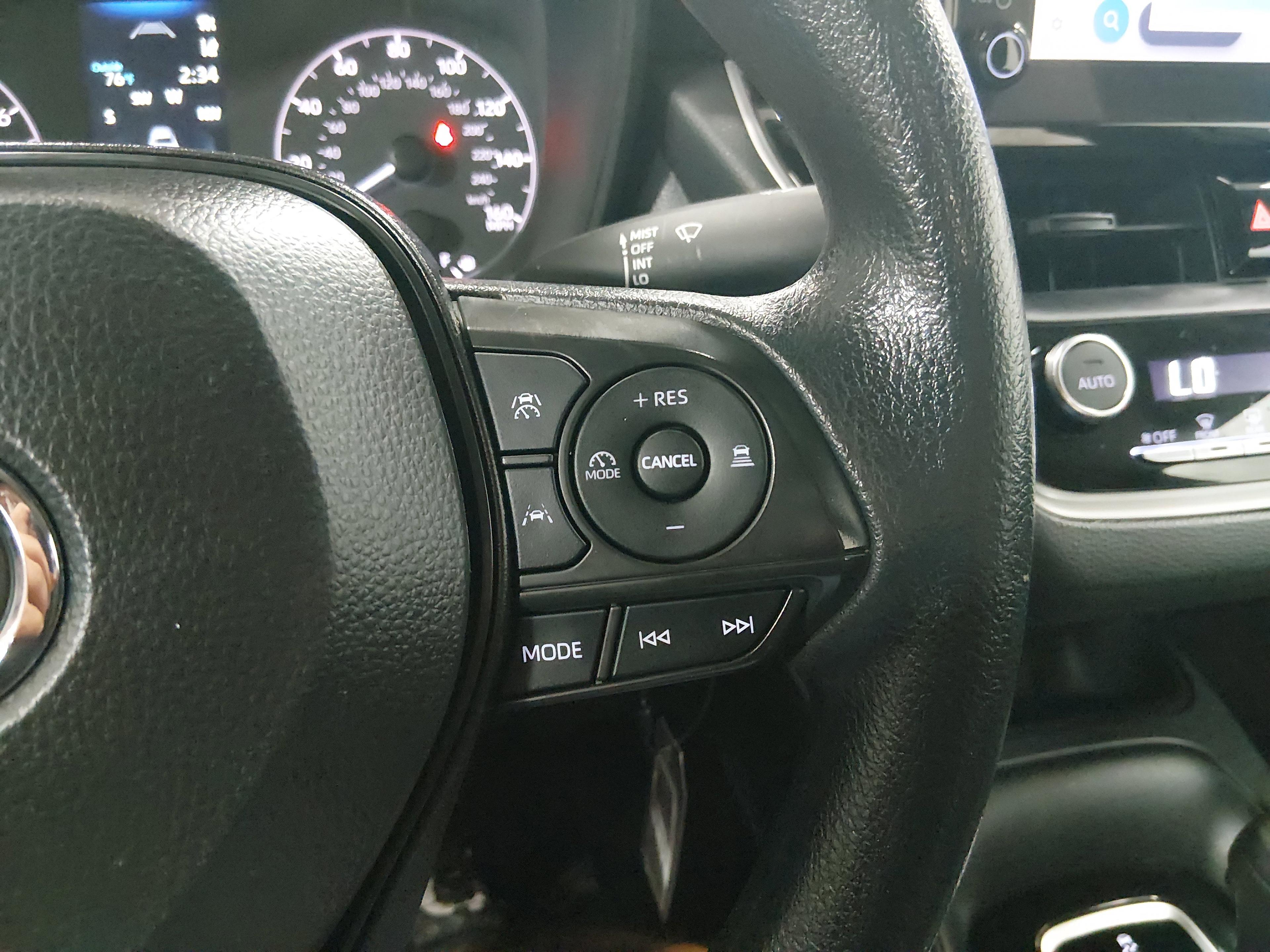 Toyota Corolla Le Cvt - Thumbnail 17