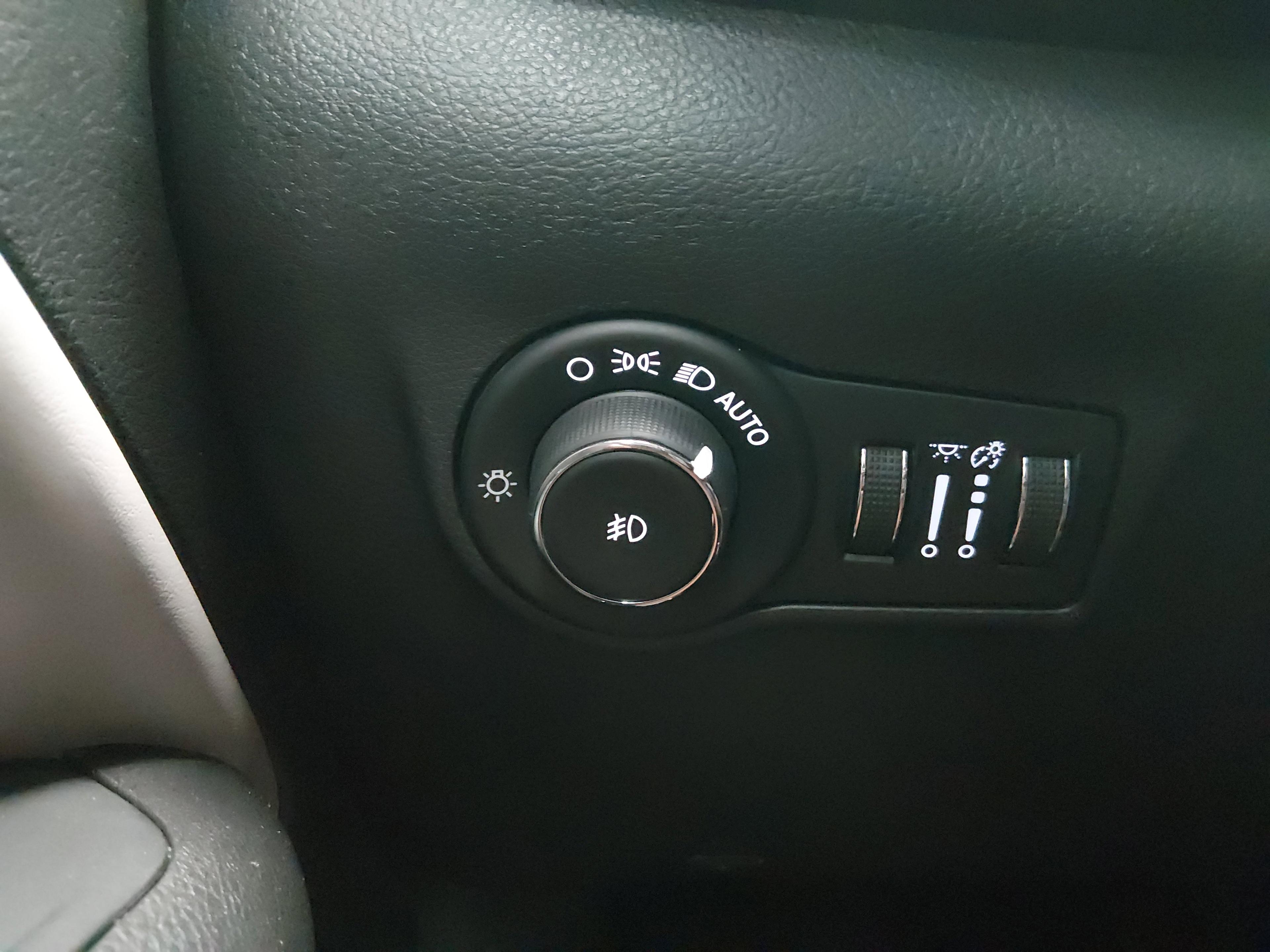 Jeep Compass Limited 4X4 - Thumbnail 13