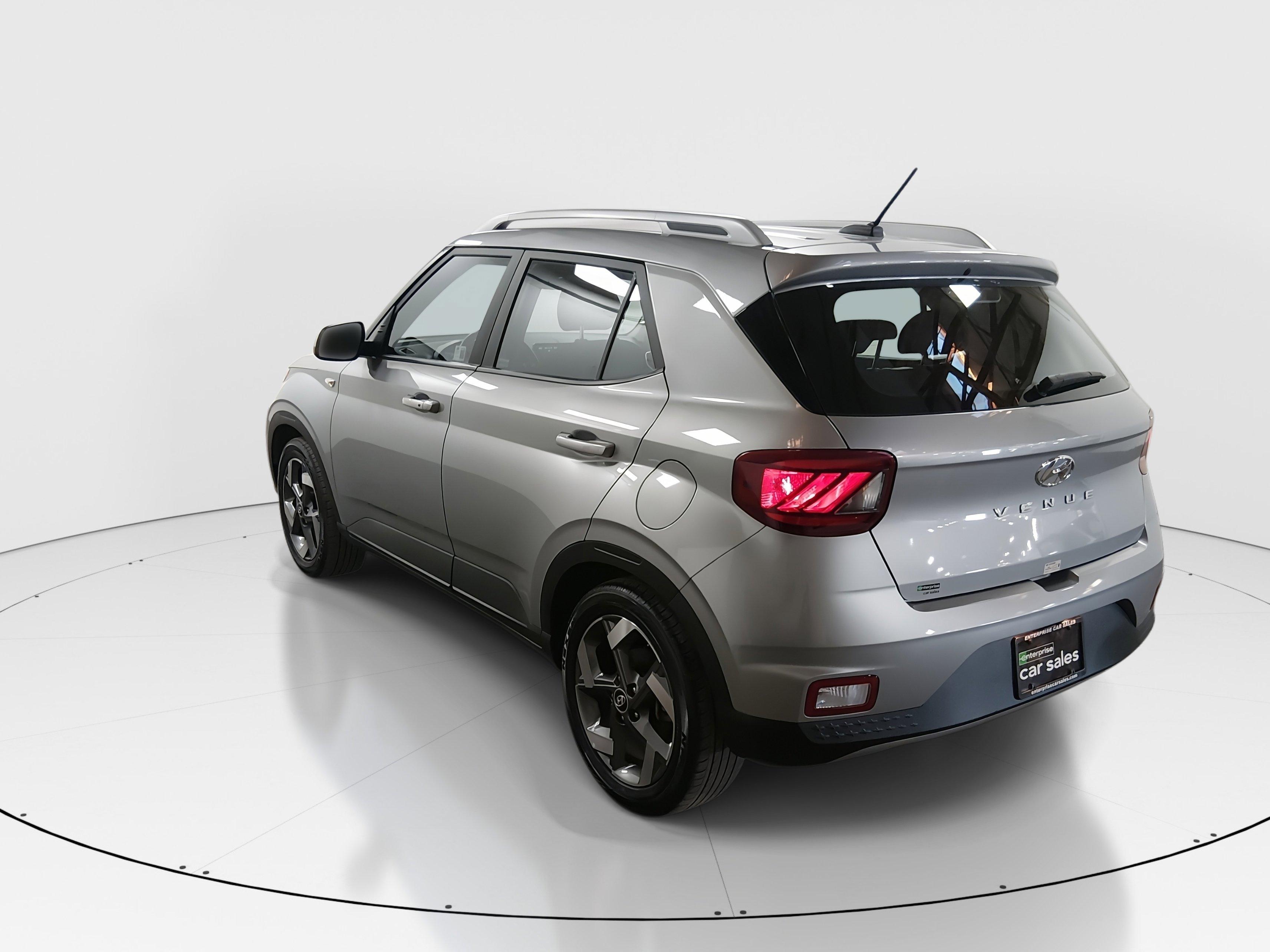 Hyundai Venue Sel Ivt - Thumbnail 5