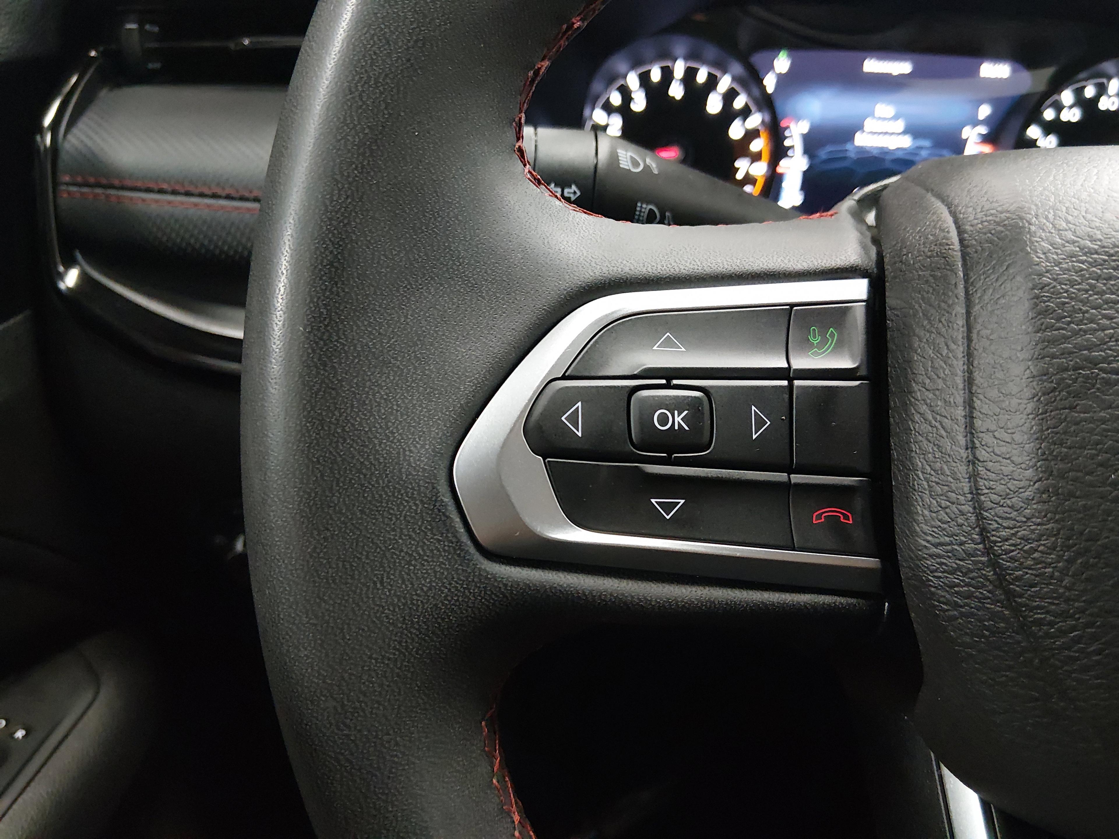 Jeep Compass Trailhawk 4X4 - Thumbnail 12