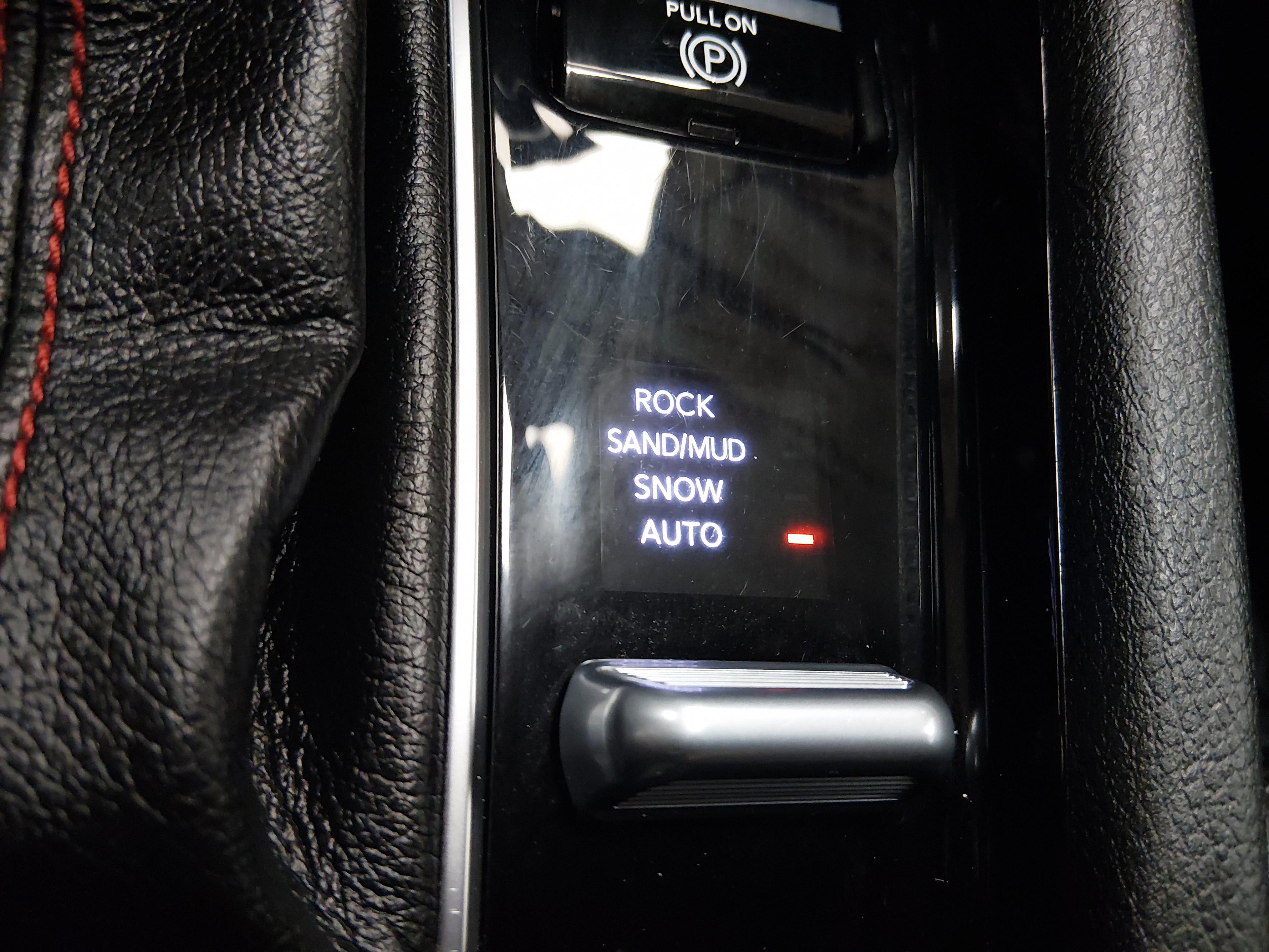 Jeep Compass Trailhawk 4X4 - Thumbnail 18